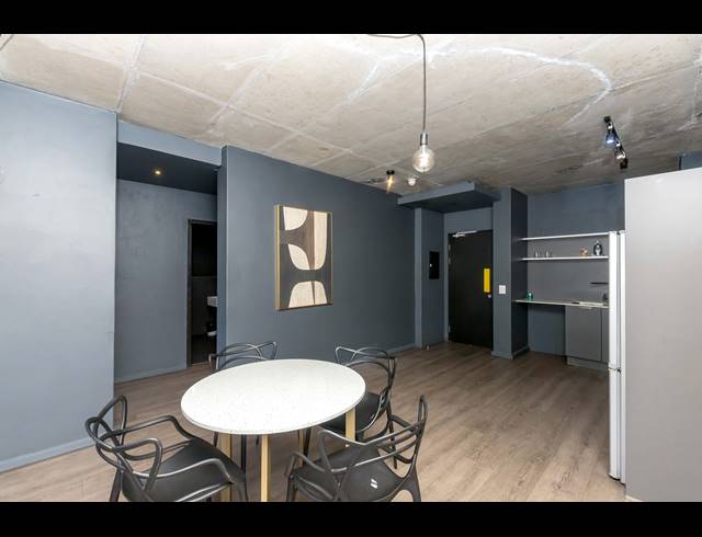 2 BEDROOM APARTMENT FOR SALE IN WOODSTOCK
